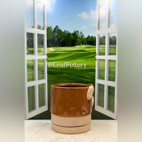 Pirulo Dog Brown/ Beige Ceramic Planter Pot with Saucer Attached - Picture 4 of 11